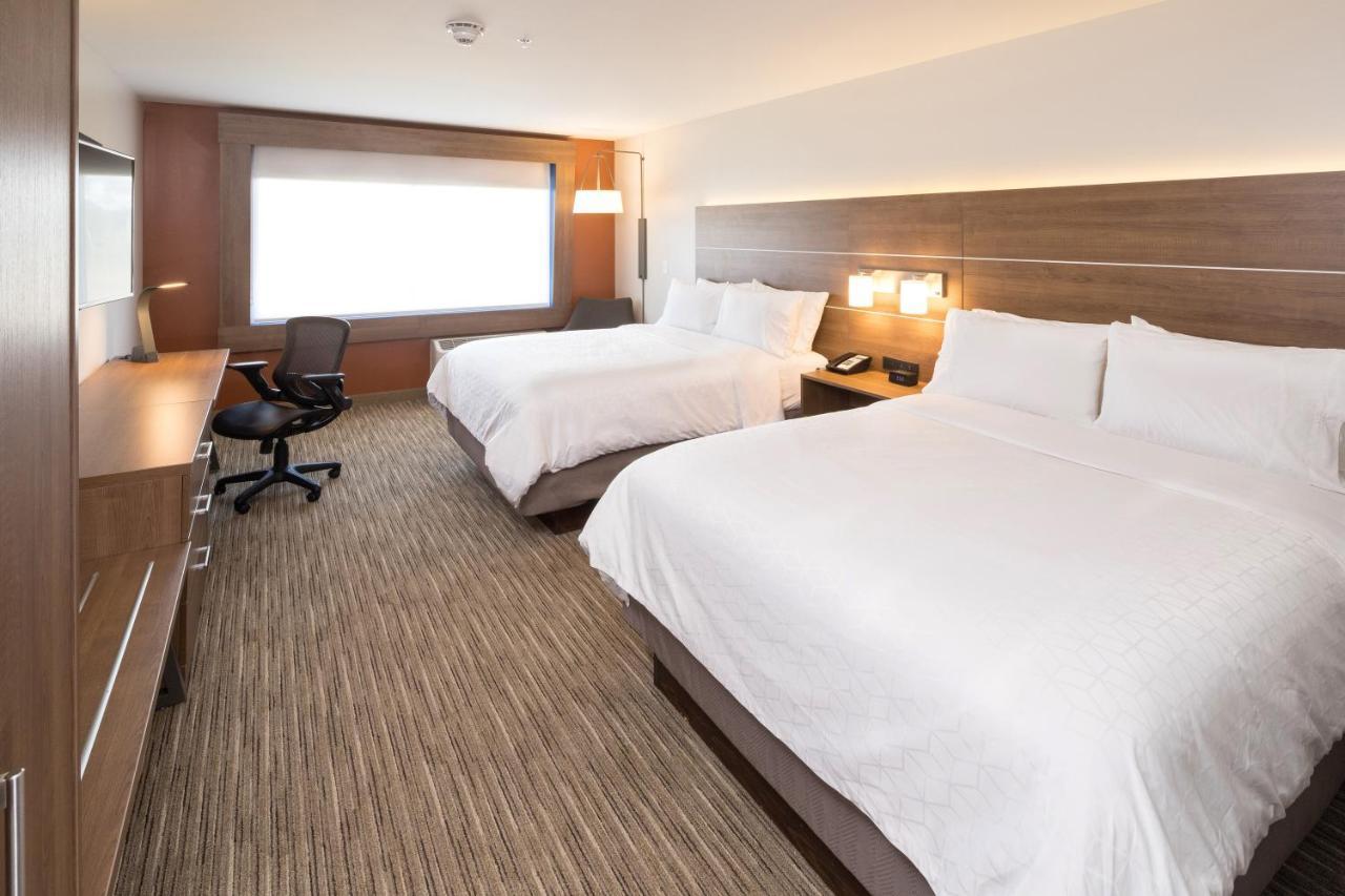 Holiday Inn Express & Suites Alpena - Downtown By Ihg Экстерьер фото
