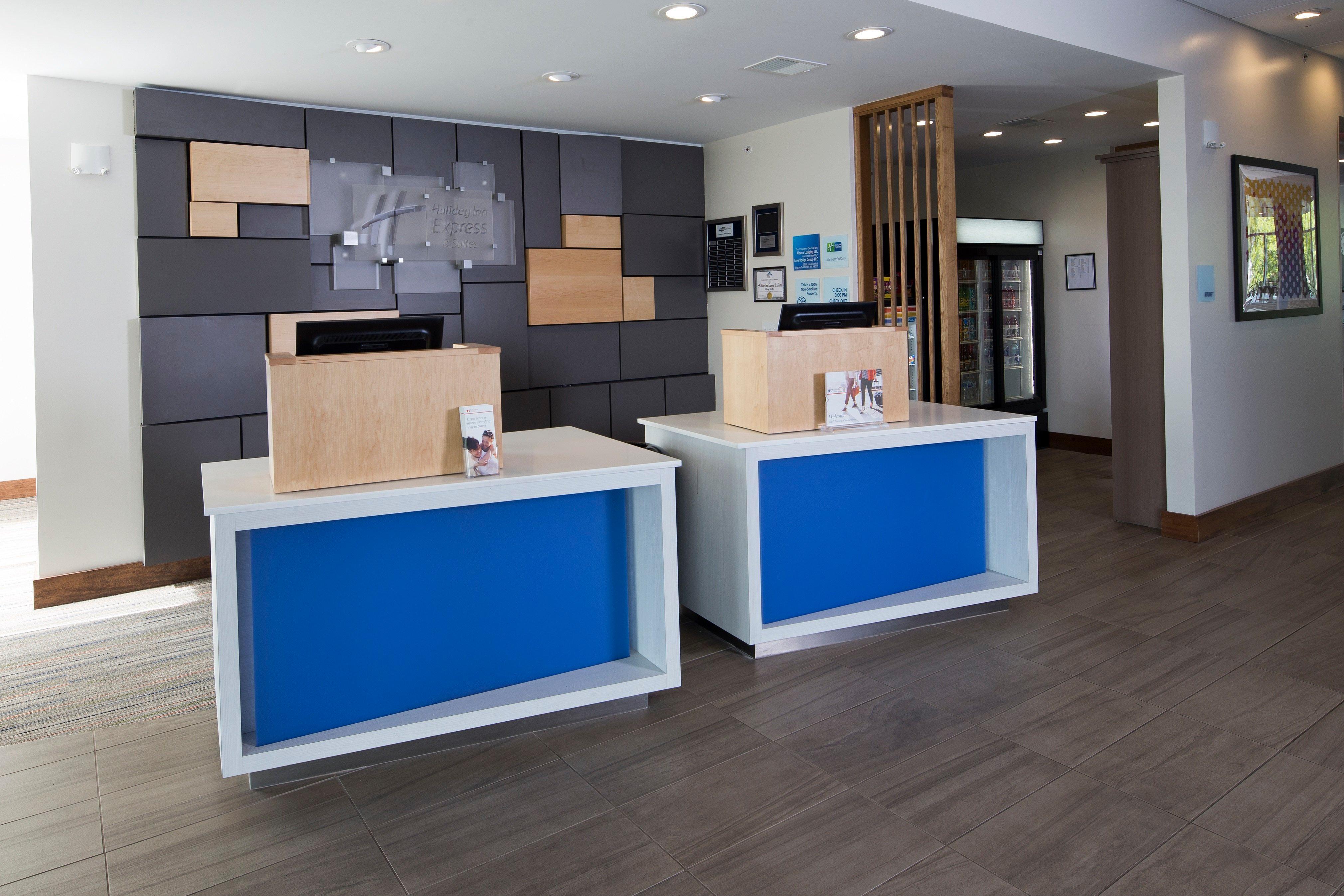 Holiday Inn Express & Suites Alpena - Downtown By Ihg Экстерьер фото